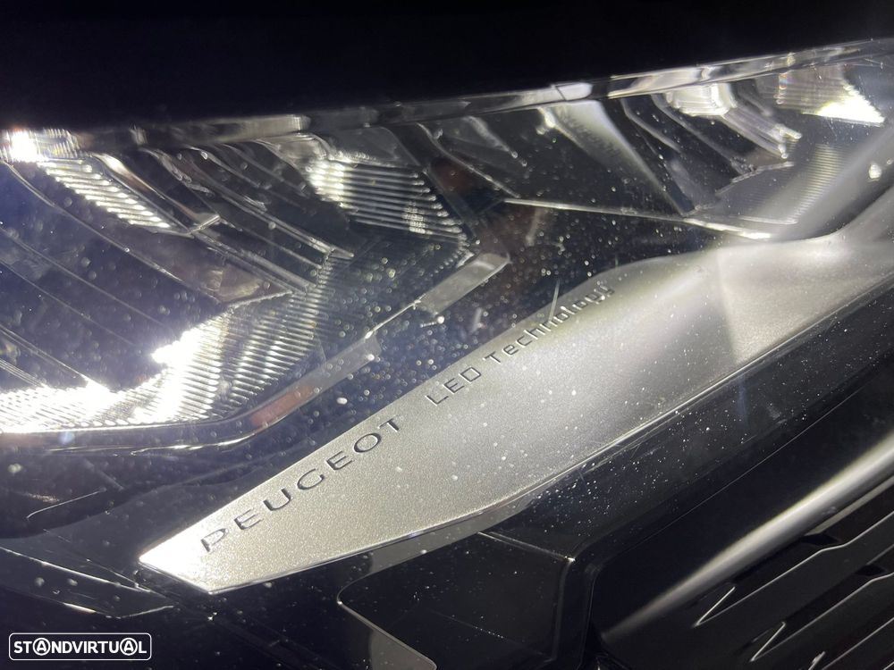 Peugeot 3008 1.5 BlueHDi Style - 32