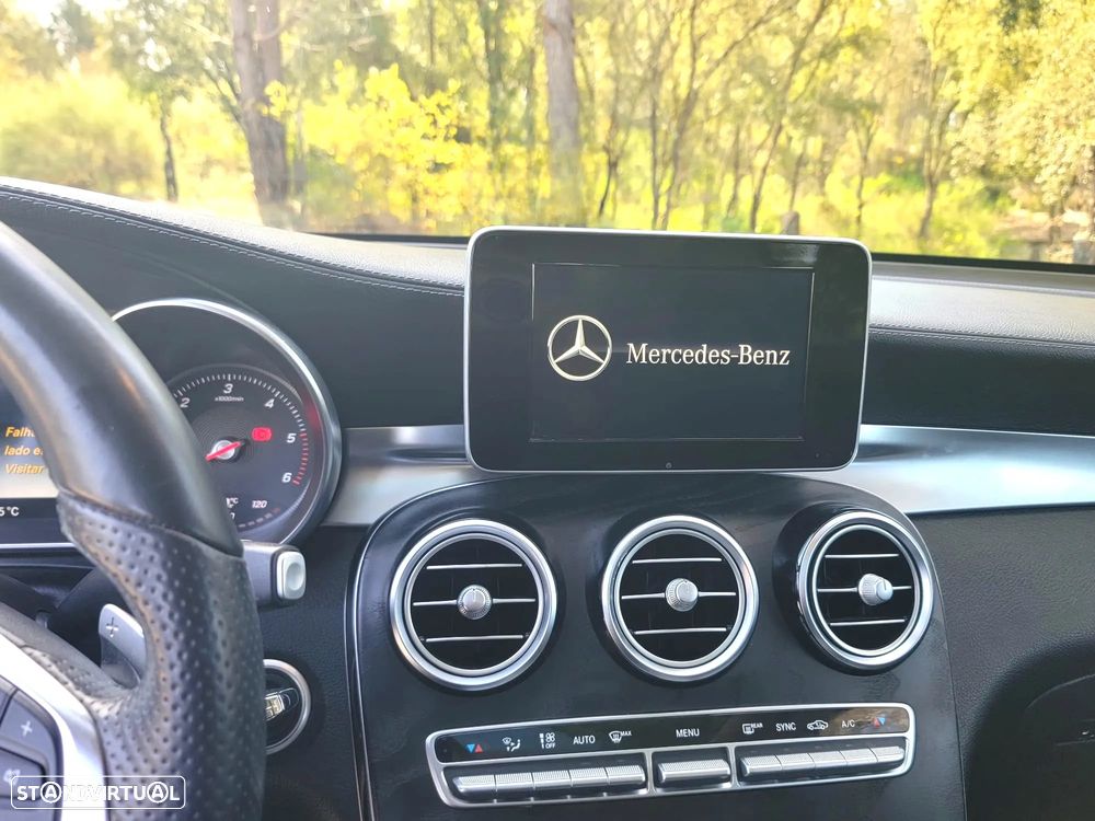 Mercedes-Benz GLC 220 d 4Matic 9G-TRONIC AMG Line - 11
