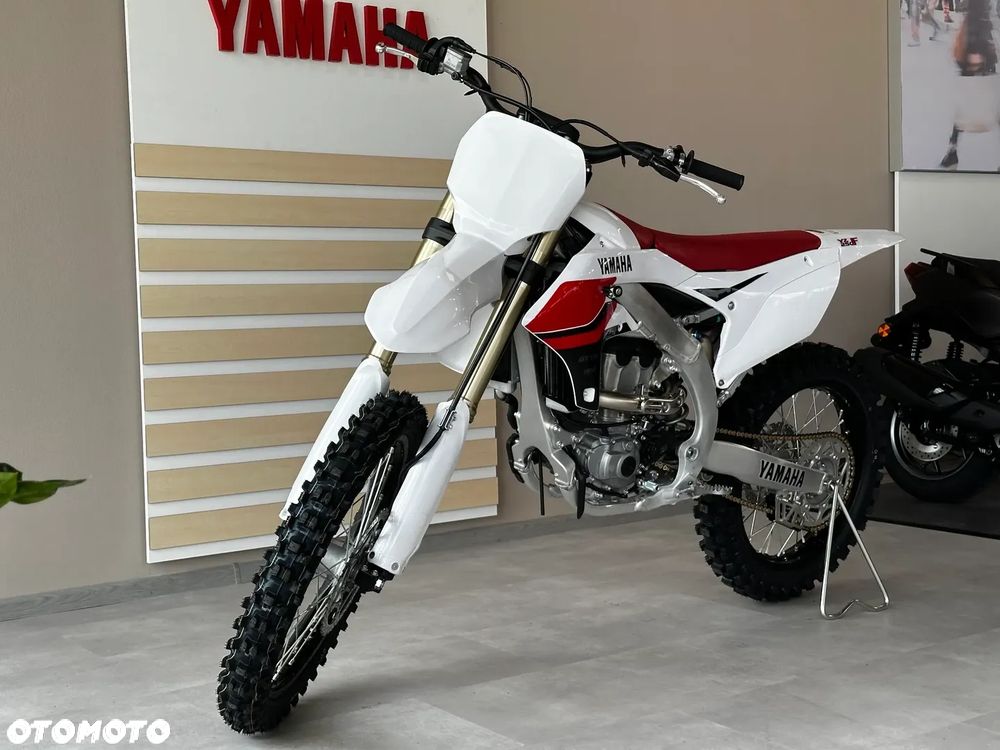 Yamaha YZ - 2