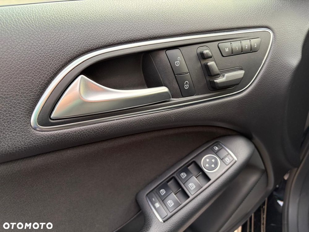 Mercedes-Benz Klasa B 180 (BlueEFFICIENCY) - 7