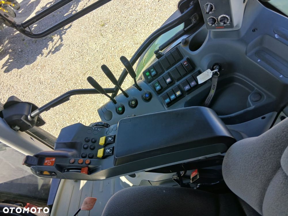 Claas Arion - 7