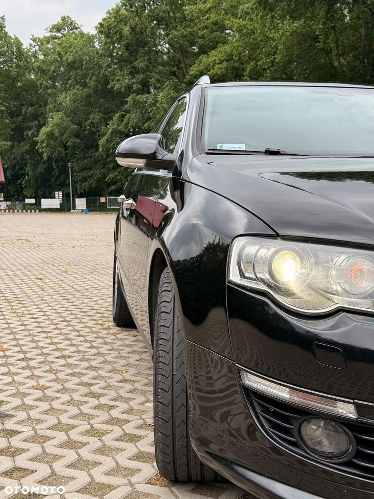 Volkswagen Passat 2.0 TDI DPF Sportline DSG - 12