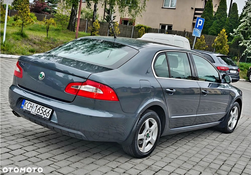 Skoda Superb - 14