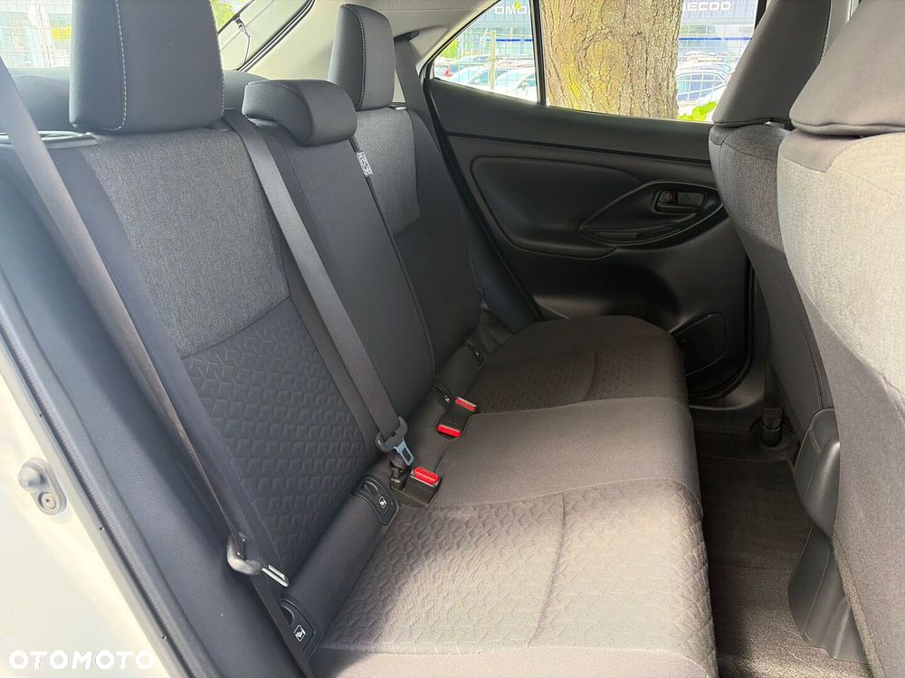 Toyota Yaris Cross Hybrid 1.5 Comfort - 18
