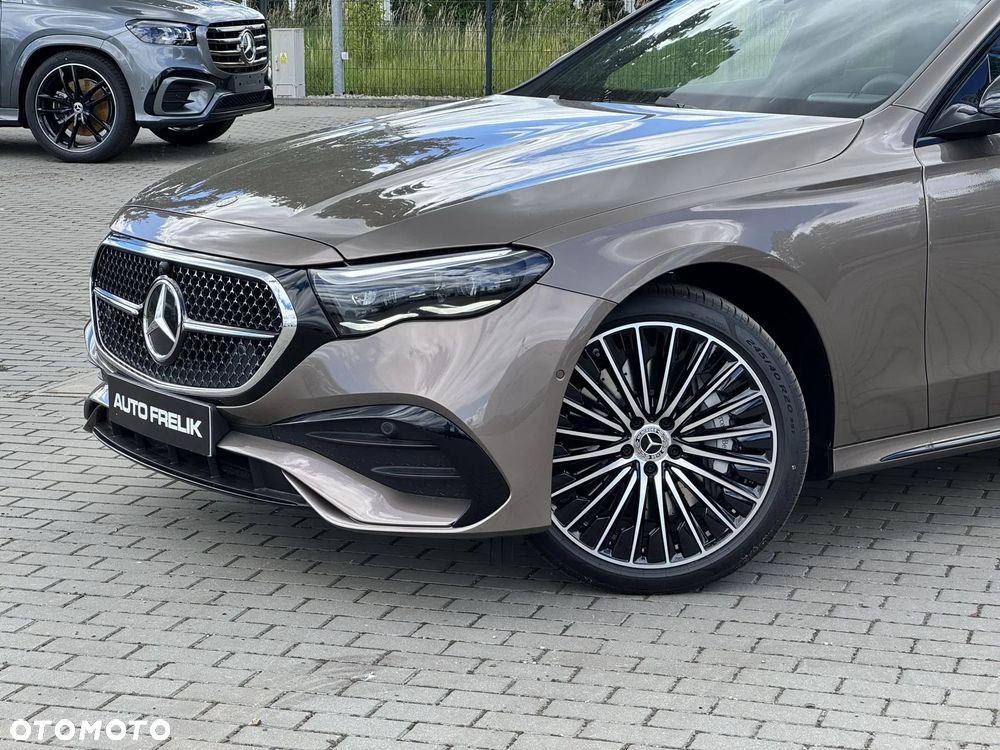 Mercedes-Benz Klasa E 220 d mHEV 4-Matic AMG 9G-Tronic - 9