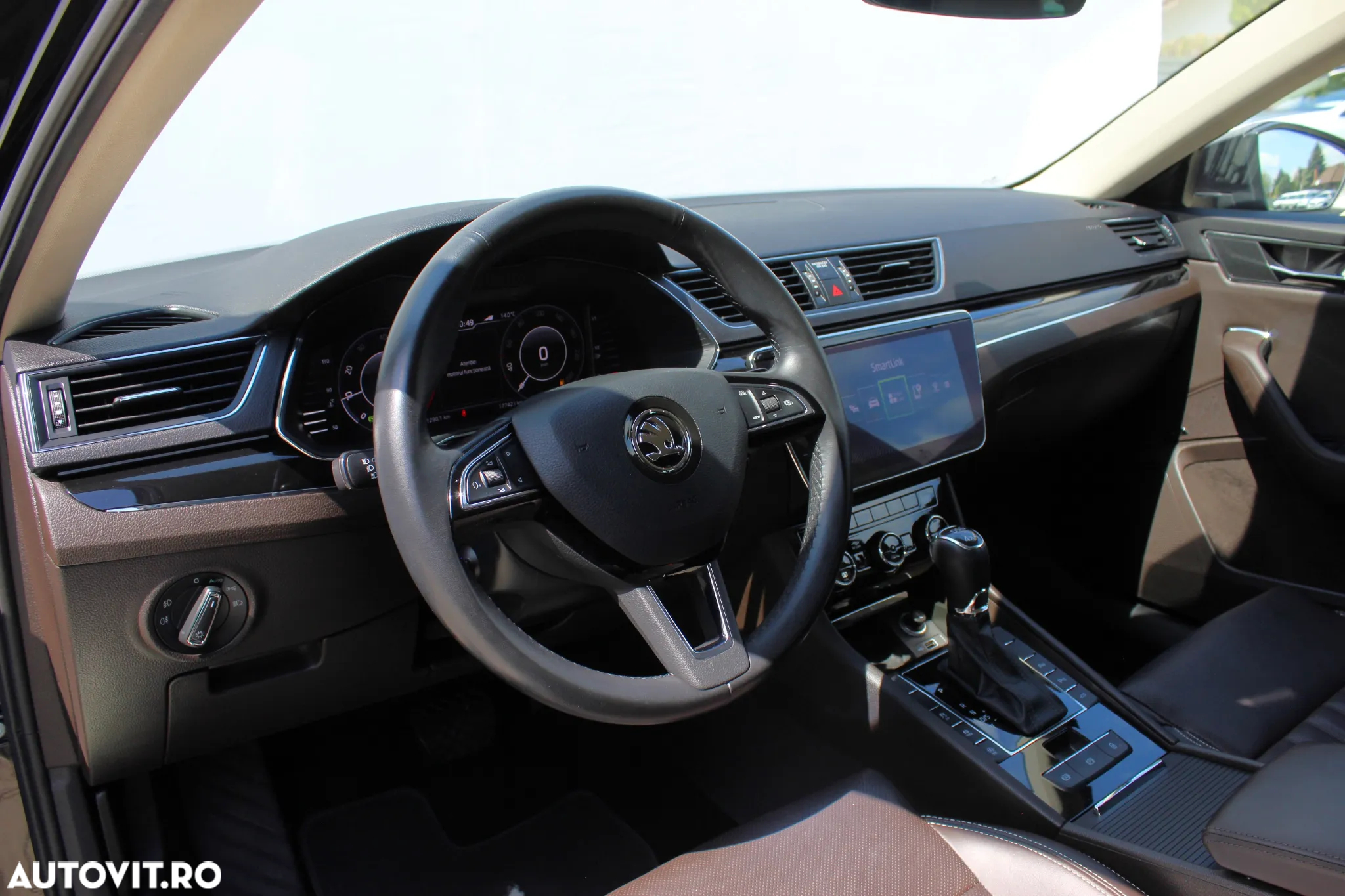 Skoda Superb Combi 2.0 TDI DSG 4X4 Laurin & Klement - 10