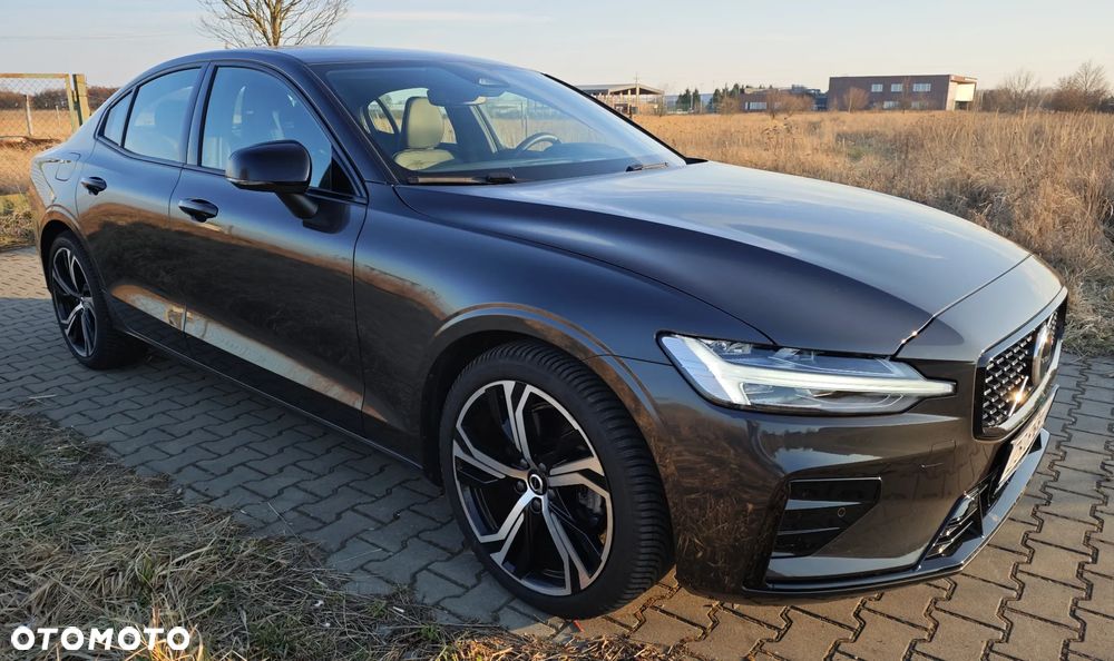 Volvo S60 B4 B DKG Plus Dark - 8