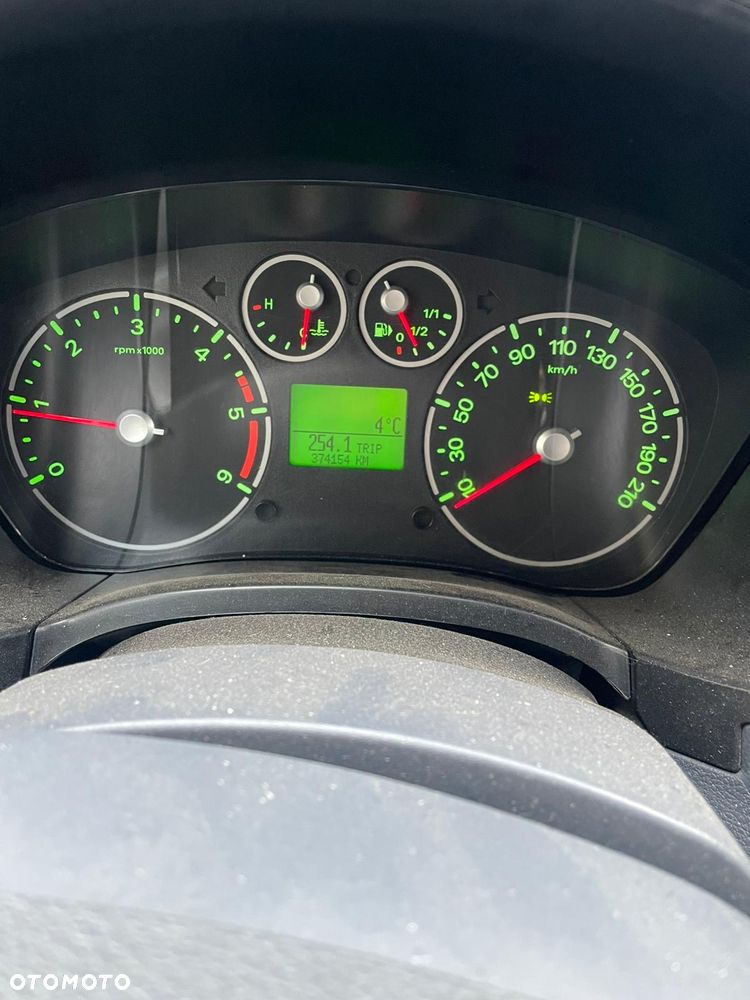 Ford Transit Connect - 7