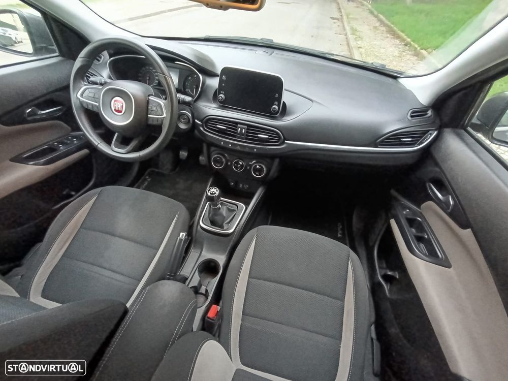 Fiat Tipo - 18