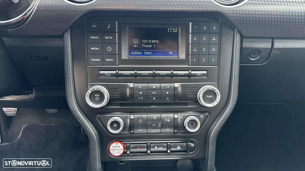 Ford Mustang 2.3i EcoBoost - 17