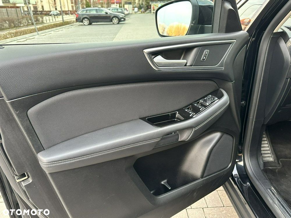 Ford S-Max 2.0 EcoBlue Titanium - 9