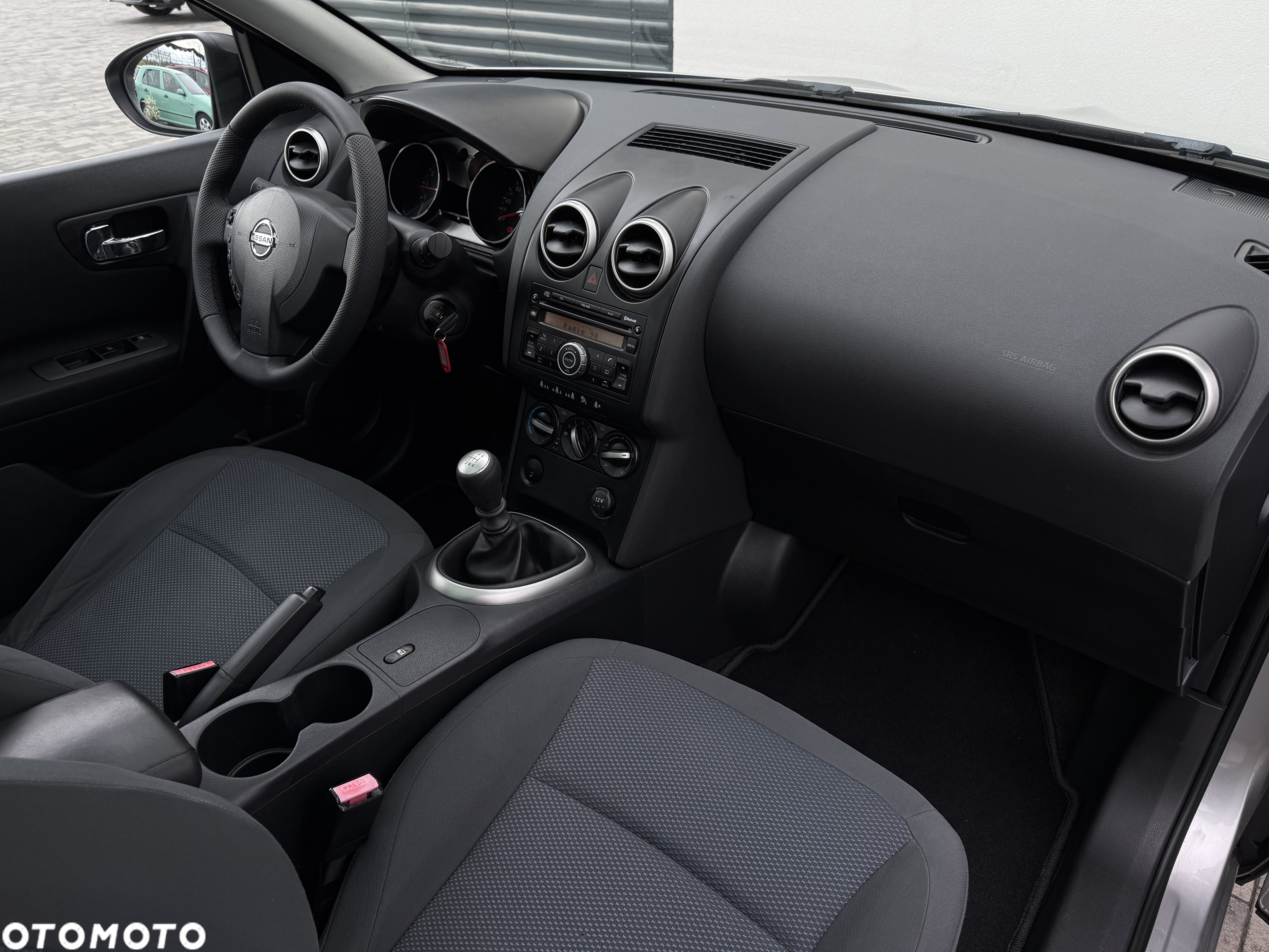 Nissan Qashqai+2 2.0 Visia - 25