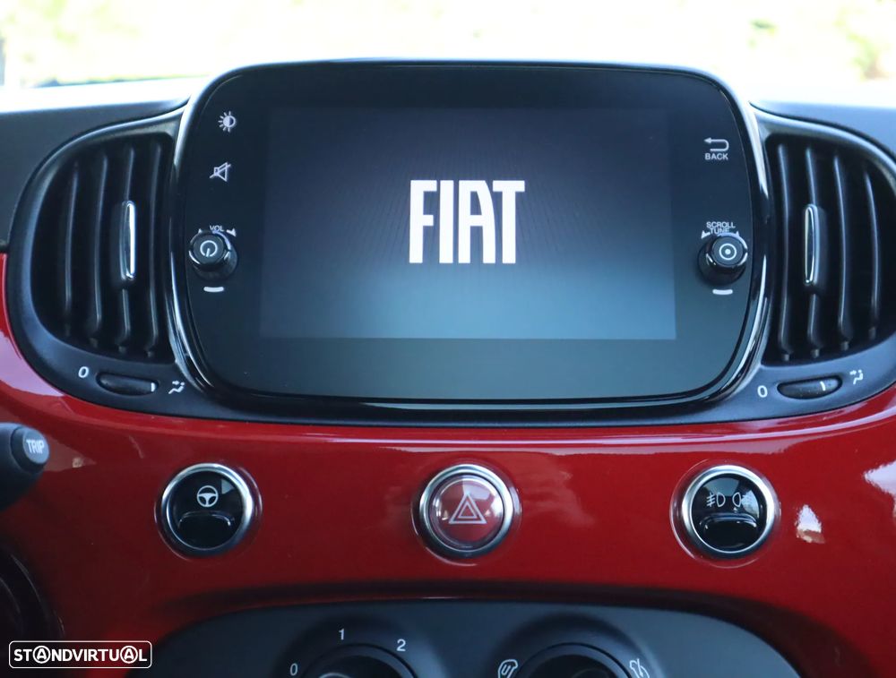 Fiat 500 1.0 Hybrid (RED) - 36