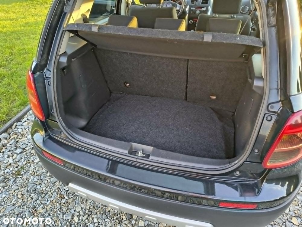 Fiat Sedici 1.6 16V 4x4 Emotion - 2