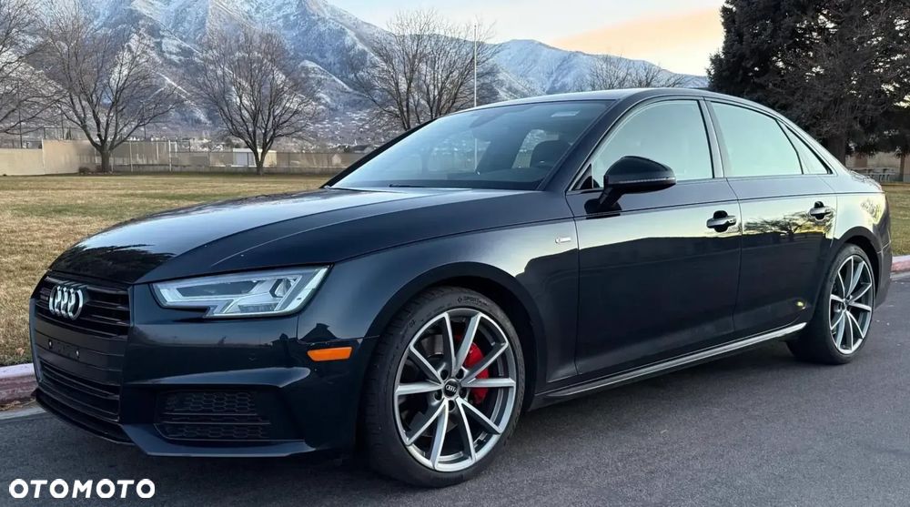 Audi A4 Limousine