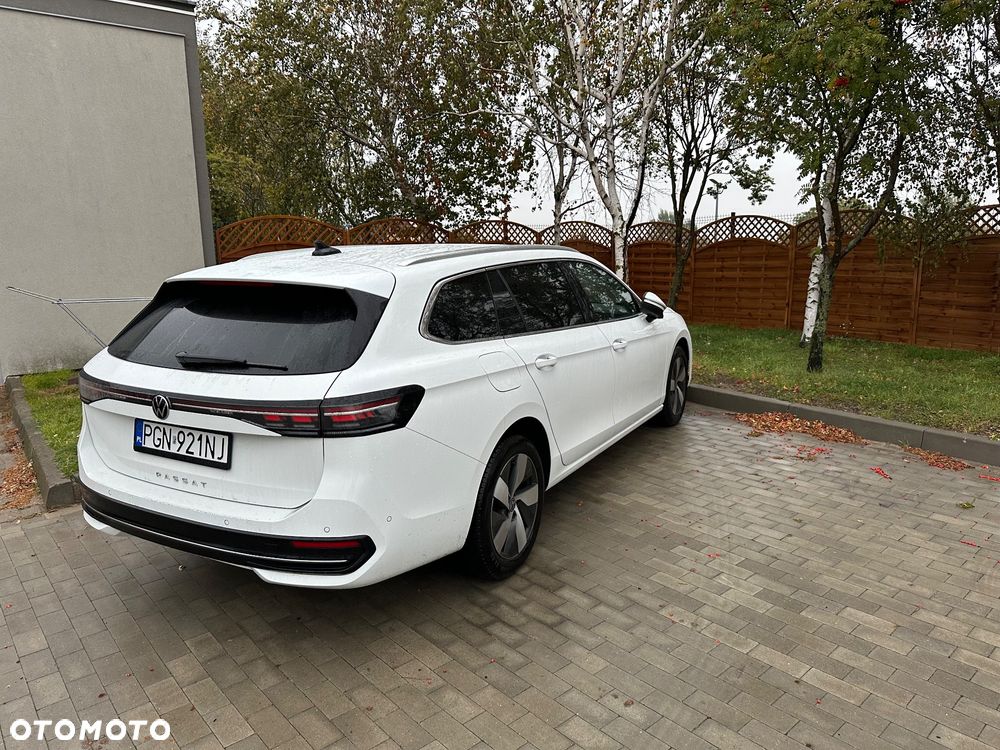 Volkswagen Passat 2.0 TDI SCR Style DSG - 22