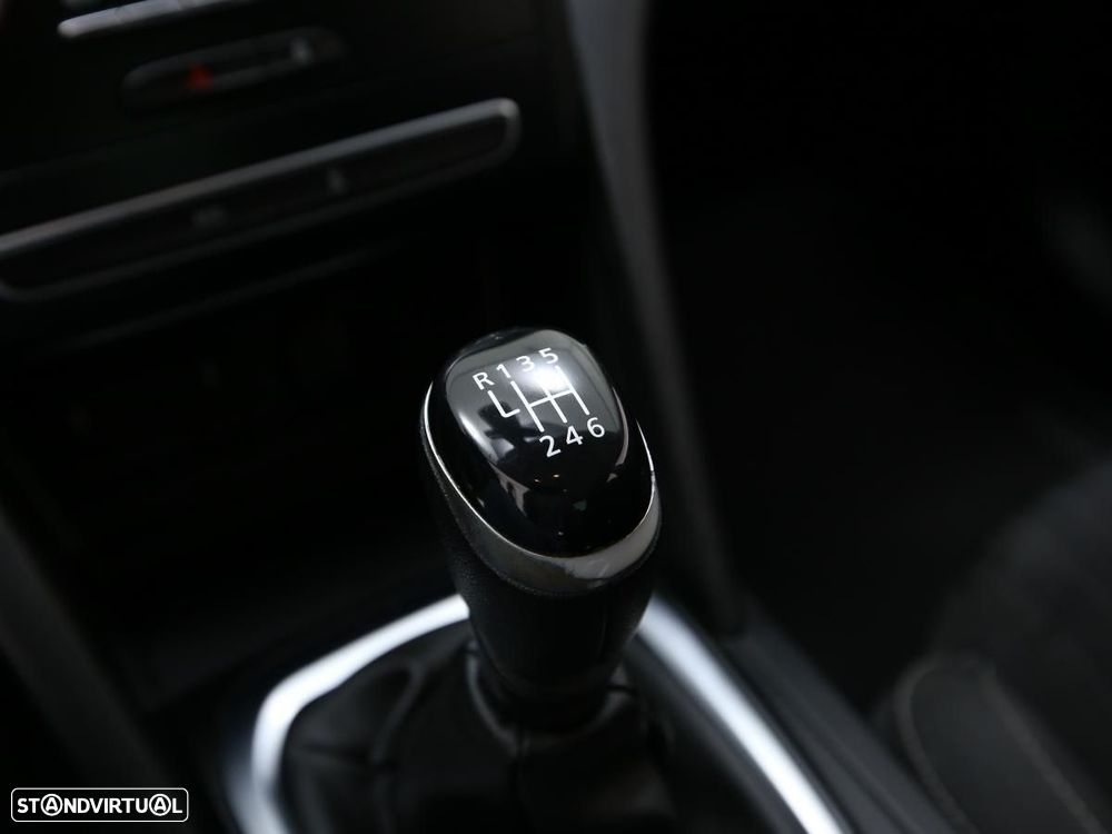 Renault Mégane Grand Coupe - 22