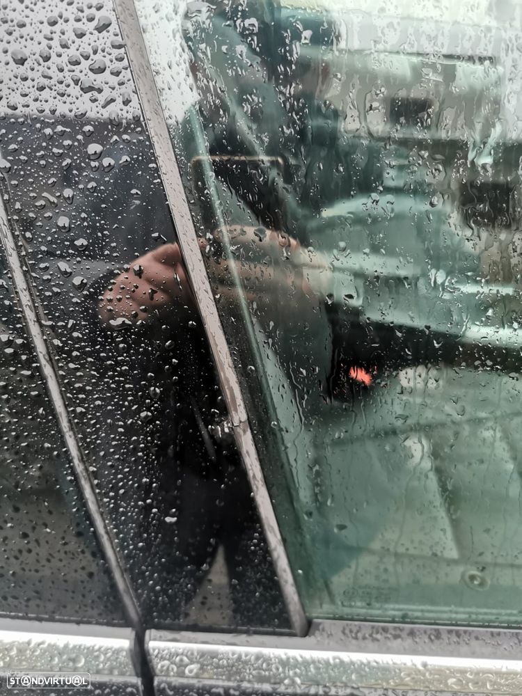 Mercedes-Benz C 220 CDI DPF (BlueEFFICIENCY) Avantgarde - 11