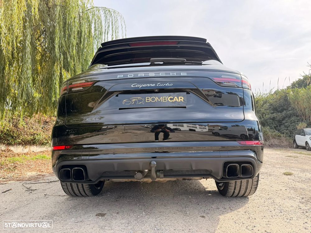 Porsche Cayenne Turbo - 52