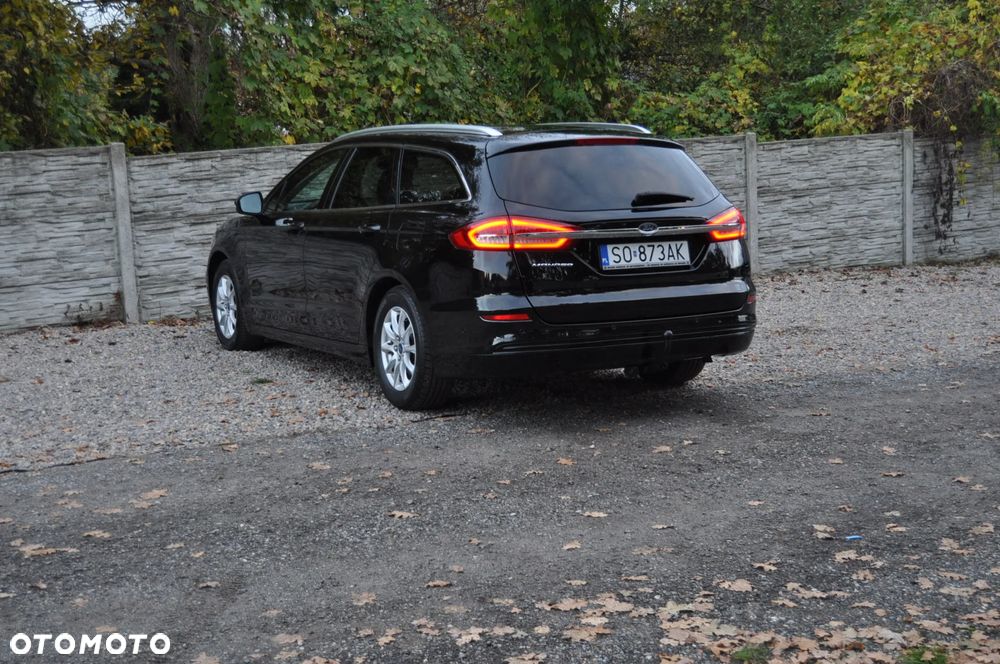 Ford Mondeo 2.0 EcoBlue Titanium - 4