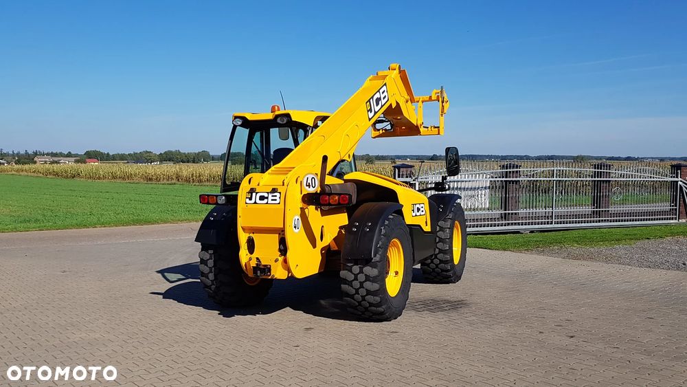 JCB 536-70 Agri Super 2014R - 14