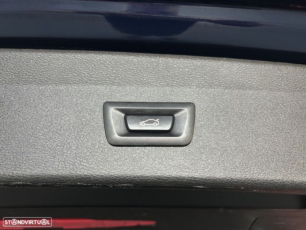 BMW X1 16 d sDrive Advantage Auto - 19