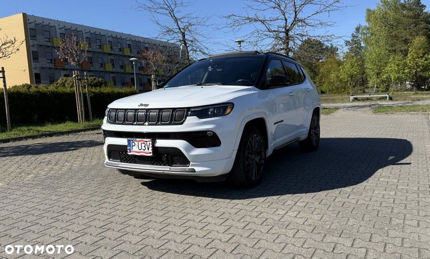 Jeep Compass - 2