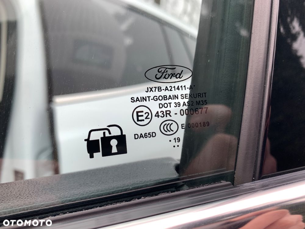 Ford Focus 2.0 EcoBlue Titanium - 23