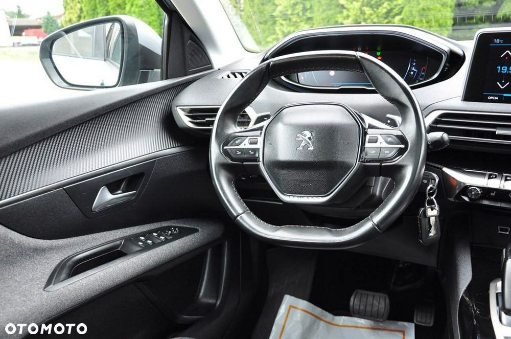 Peugeot 3008 - 31