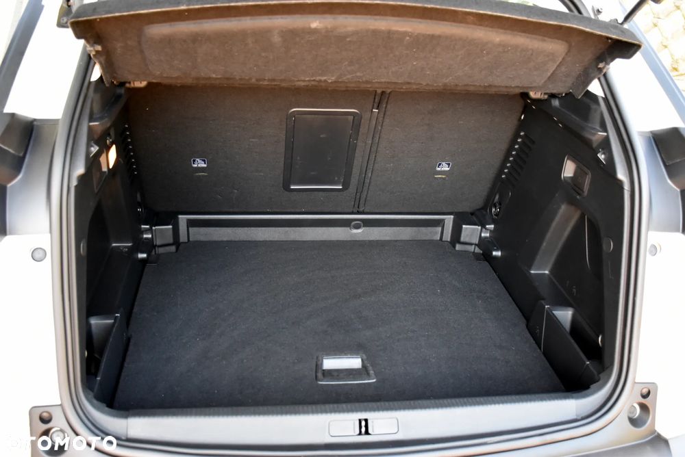 Peugeot 3008 - 8