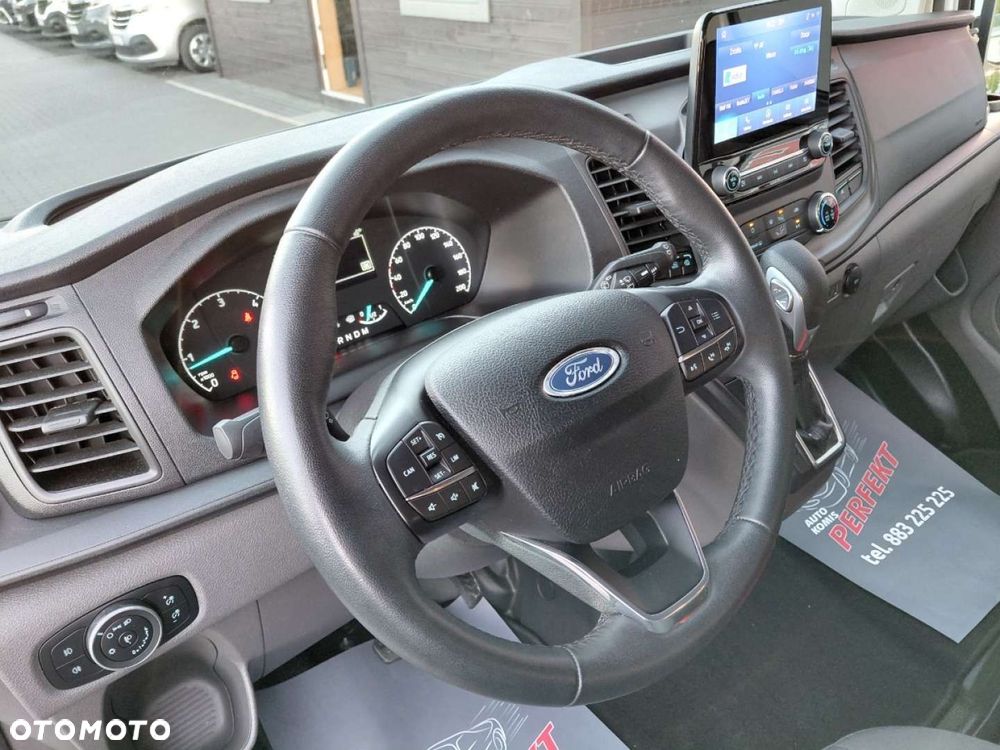 Ford TRANSIT CUSTOM - 16
