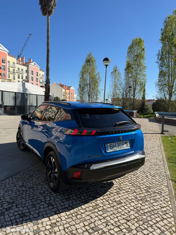 Peugeot e-2008 Allure+ - 4