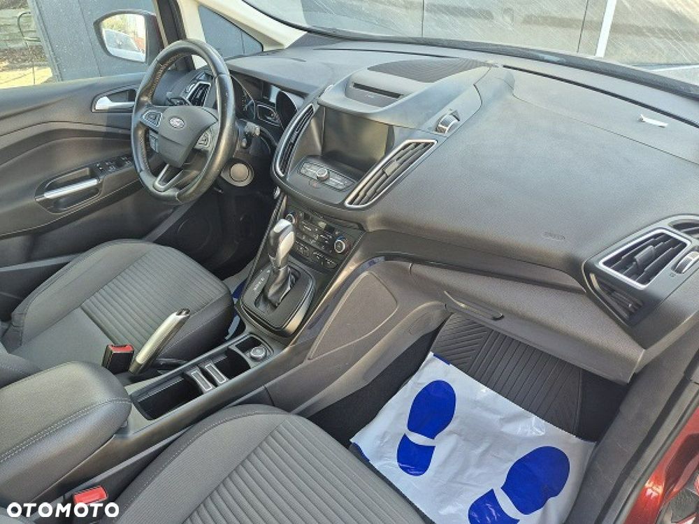 Ford Grand C-MAX - 11