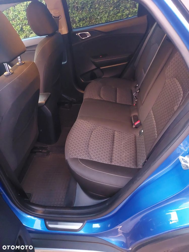 Kia XCeed 1.4 T-GDI OPF DCT7 SPIRIT - 6