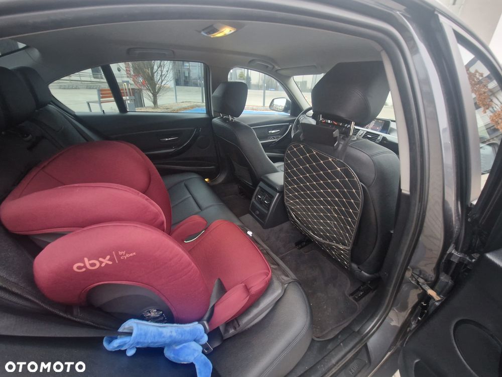 BMW Seria 3 316d Advantage - 15