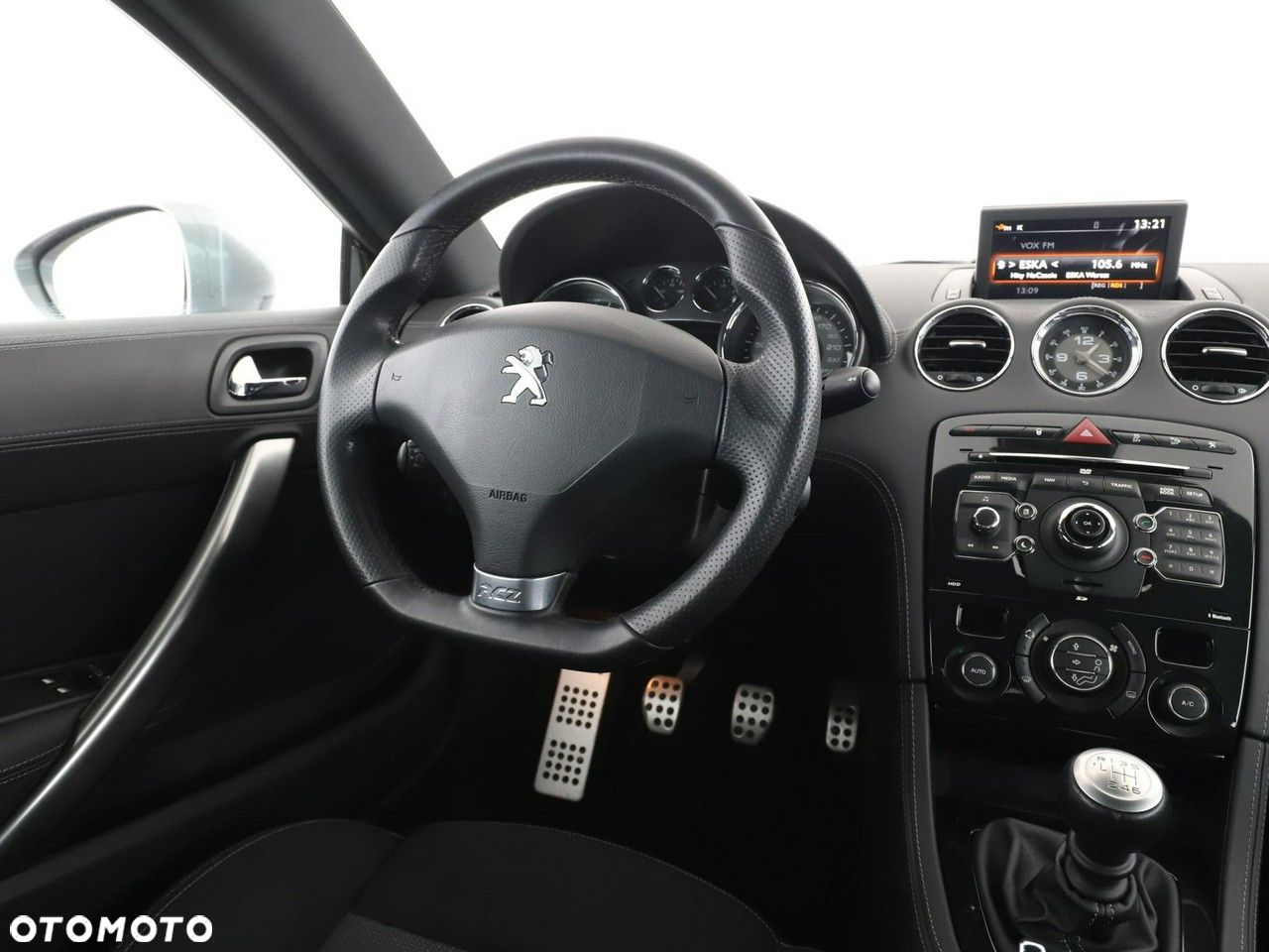 Peugeot RCZ 1.6 200 THP - 16
