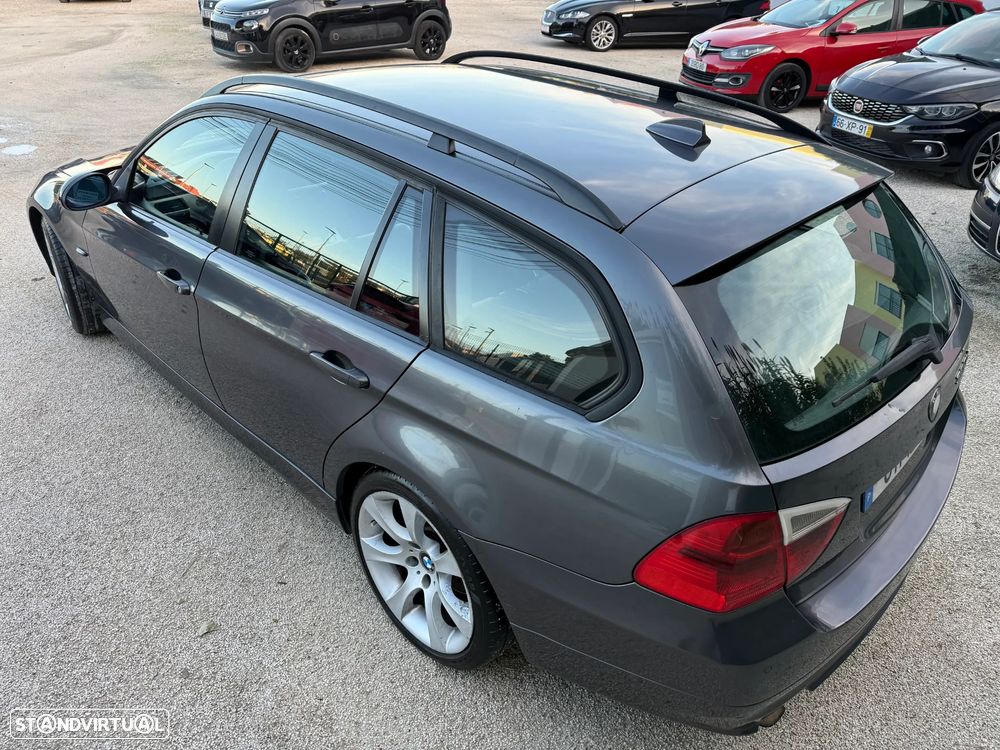 BMW 320 d Touring - 19