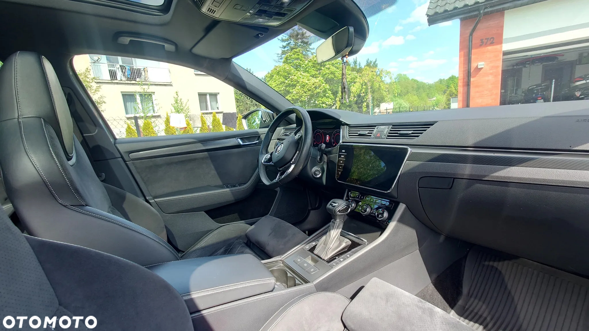 Skoda Superb 2.0 TDI SCR 4x4 Sportline DSG - 22