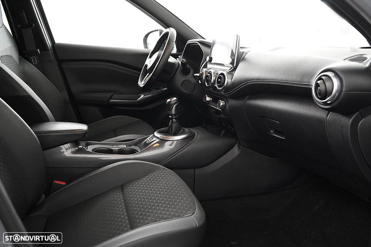 Nissan Juke 1.0 DIG-T N-Design Black - 20