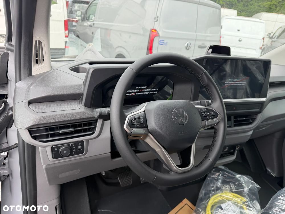 Volkswagen Transporter T7 - 10