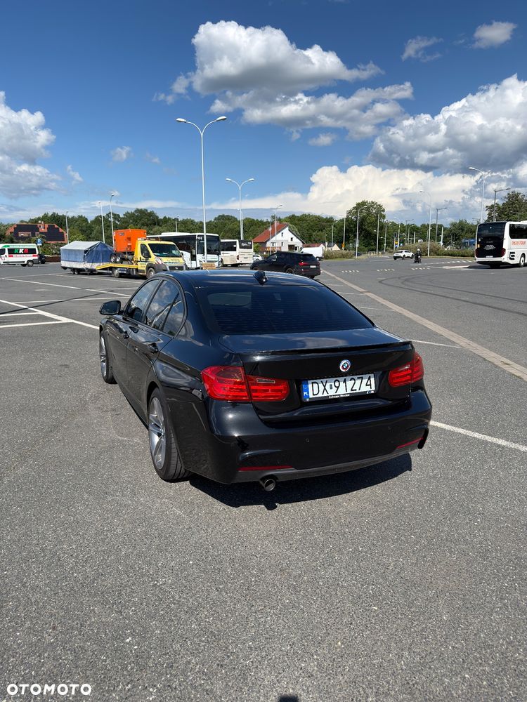 BMW Seria 3 320d - 5