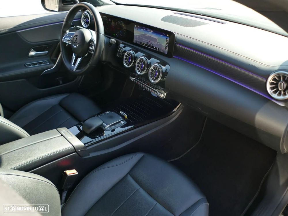 Mercedes-Benz CLA 250 e Shooting Brake Progressive - 30