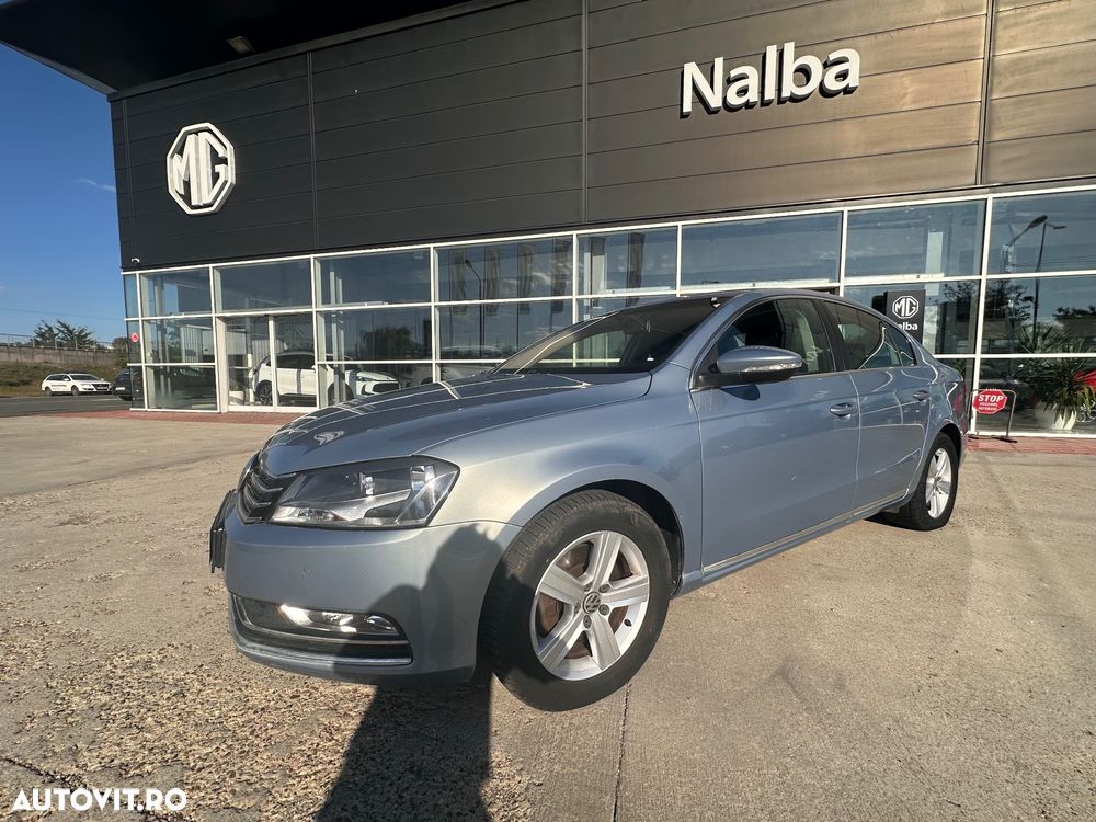 Volkswagen Passat - 3