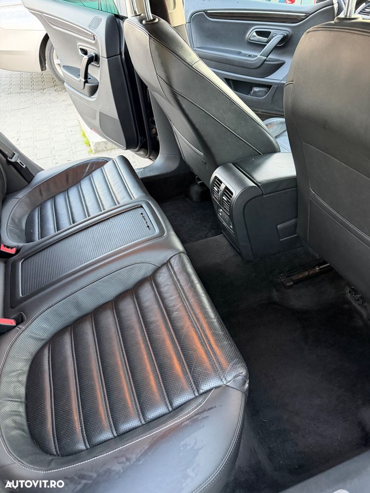 Volkswagen Passat CC 2.0 TDI BMT DSG - 17