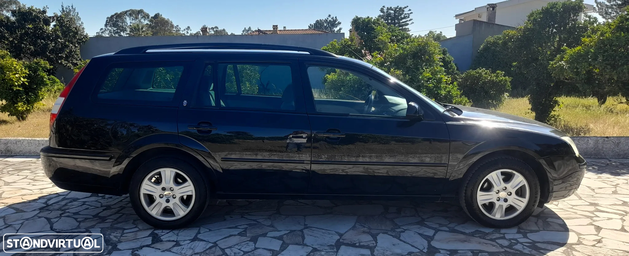 Ford Mondeo SW 2.0 TDdi Ghia - 9
