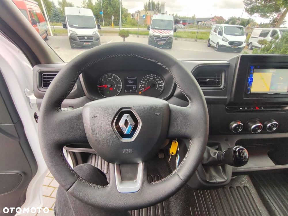 Renault Master - 18