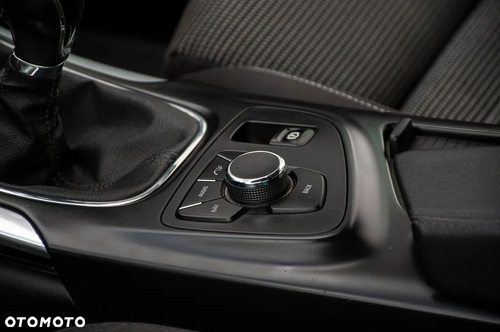 Opel Insignia 2.0 CDTI Edition - 38