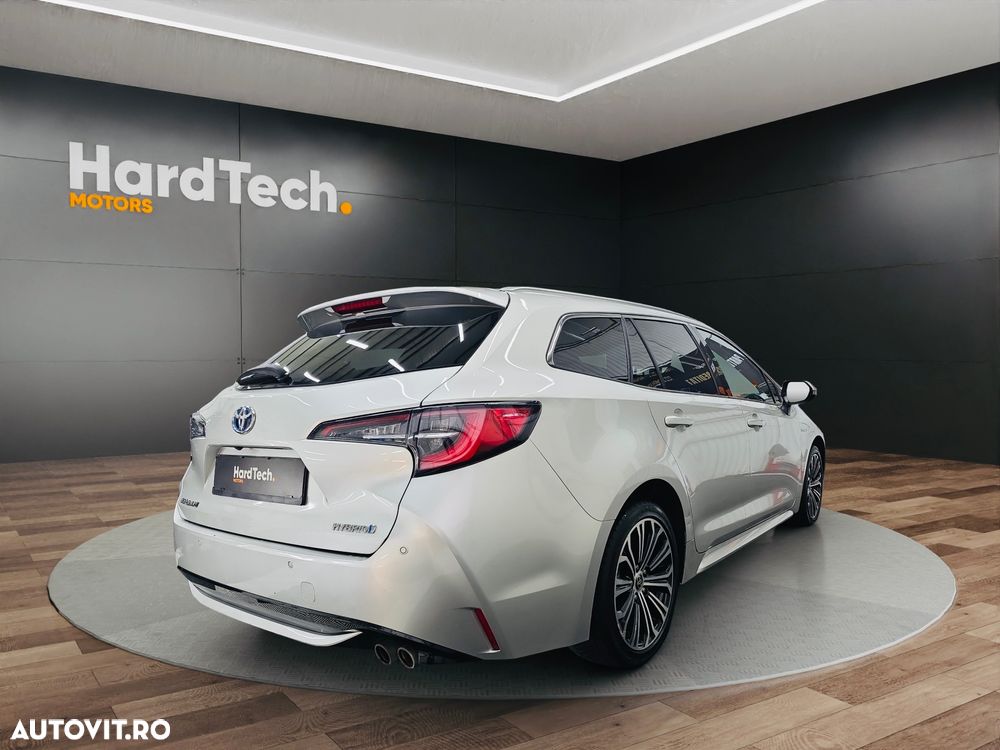 Toyota Corolla 2.0 HSD Exclusive - 4