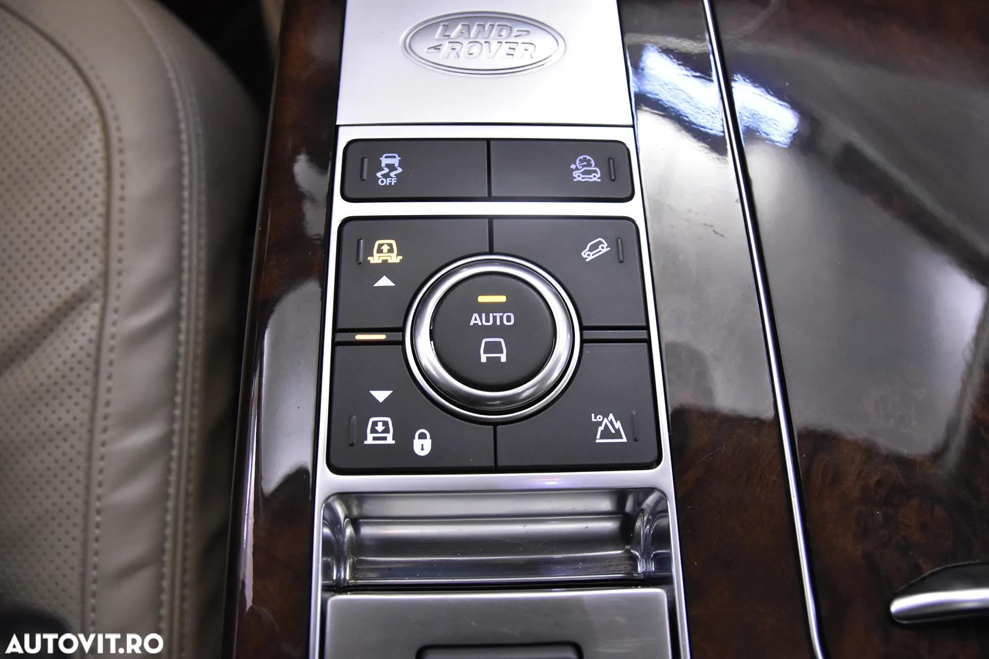 Land Rover Range Rover 3.0 l6 MHEV Vogue - 16