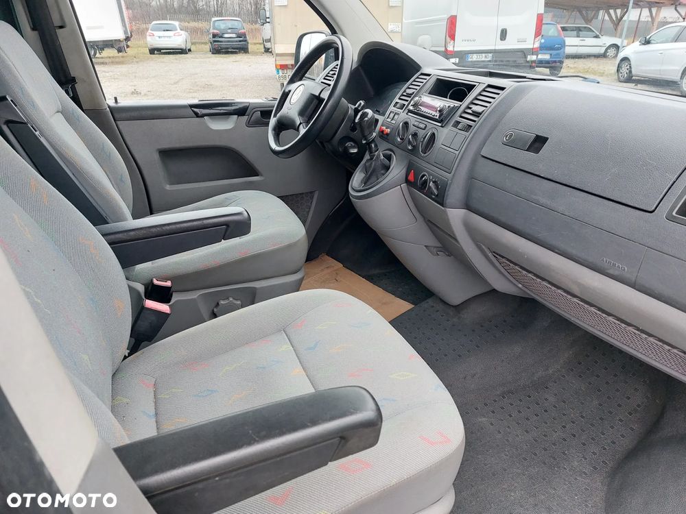 Volkswagen Transporter - 13